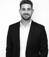 Stéphane BERNARDI, Negociador