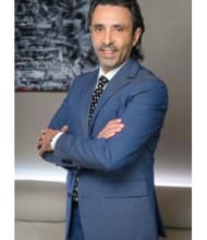 Romain SHAHNAM, Commercieel agent