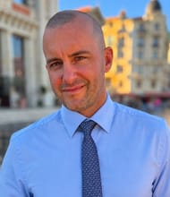 Julien RINUY, Proprietario