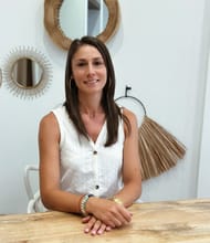 Erika DIAZ, Agente comercial
