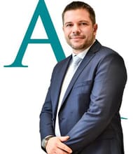 Mathieu SMESSAERT, Eigenaar