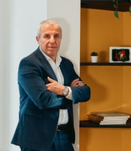 Jacques AGID, Proprietario