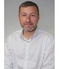 Serge PRUNELLE, Commercieel agent