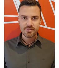 Anthony AVRIL, Commercieel agent
