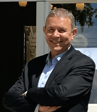 Khaled BENABDERRAHMANE, Propriétaire