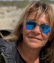 Christine SILVIA, Secrétaire