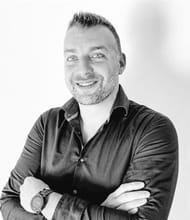 Alban TOURNIER, Makler
