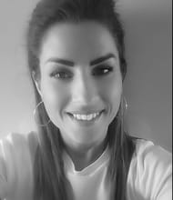 Sandra SANFRATELLO, Agent commercial