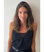Laura HERMEL, Commercieel agent