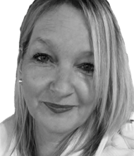 Rébecca KNODERER, Agente comercial