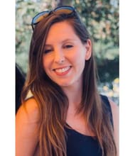 Keely BARRETT, Commercieel agent