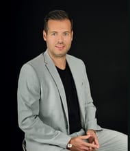 Julien DUMOTIER, Direttore