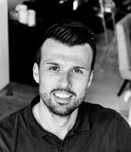 Fabrice PYTELEWSKI, Eigenaar