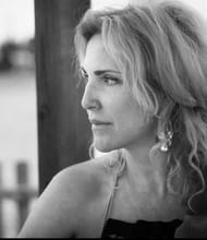 OLGA ATTAIECH, Agent commercial