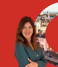 Nataliya VARAVA, Commercieel agent
