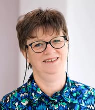 Patricia TOOHEY, Agent commercial