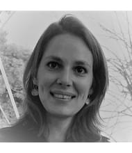 Caroline MARIACCI, Agente commerciale