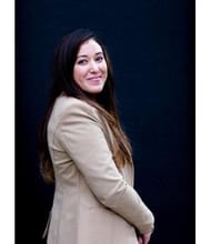 Julie  HERRERO, Propriétaire
