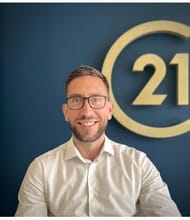 Julien LEICKNER, Commercieel agent