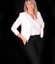 Myriam FAURE, Consulente
