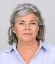 Anne DESTAILLEURS, Commercieel agent