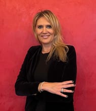 Caroline LECRUBIER, Commercieel agent