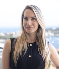 Daniella FAZEKAS, Propriétaire