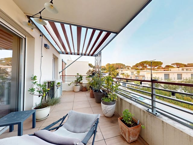 Appartamento in vendita - 83700, Saint-Raphael (Valescure), France, 583oAM - Melsia