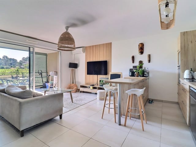 Appartamento in vendita - 83600, Frejus, France, 58Ppje - Melsia