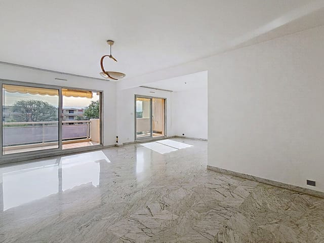 Wohnung zu verkaufen - 06600, Antibes (Combes), France, 5D09WY - Melsia