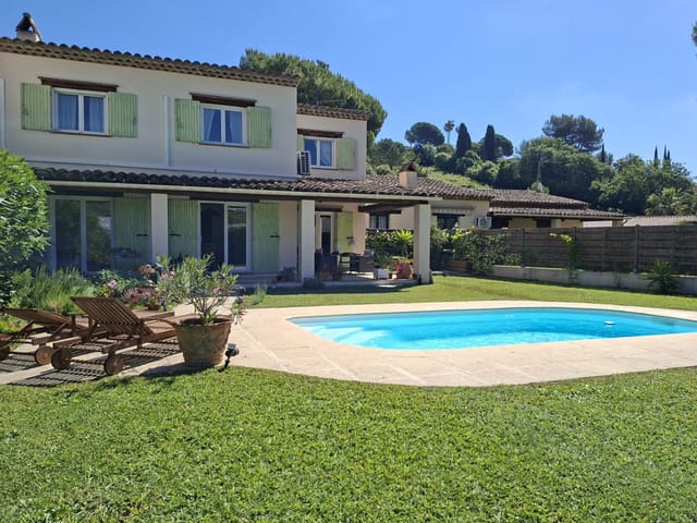 Huis te koop - 06570, Saint-Paul-De-Vence, France, 5D84Z8 - Melsia
