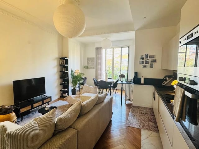 Appartement te koop - 06000, Nice (Fleurs), France, 5D8Bx8 - Melsia