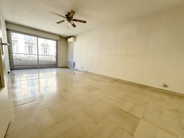 Appartement te koop - 06300, Nice (Le Port), France, 5D8vqZ - Melsia
