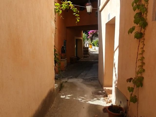 Haus zu verkaufen - 06950, Falicon, France, 5DL1N7 - Melsia
