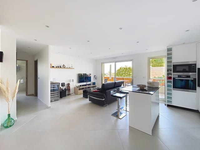 Wohnung zu verkaufen - 06600, Antibes (Bréguières), France, 5R6g9V - Melsia