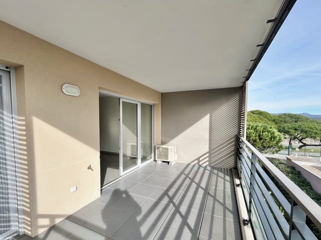 Apartamento en venta - 83600, Frejus (Tour De Mare), France, 5RgxDP - Melsia