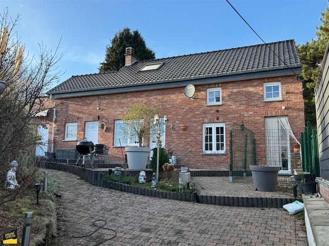 Haus zu verkaufen - 4530, Villers-Le-Bouillet, Belgique, 5RmJ4O - Melsia