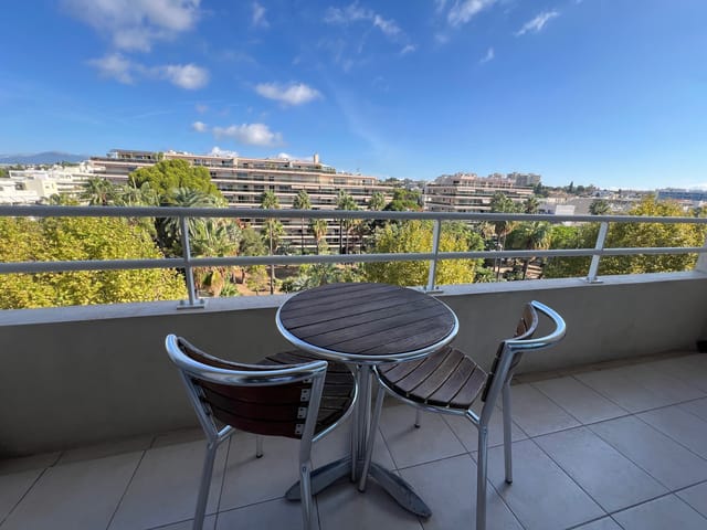 Appartement à vendre - 53, Boulevard Raymond Poincaré, 06160, Antibes (Square Pauline), France, 5Rryje - Melsia
