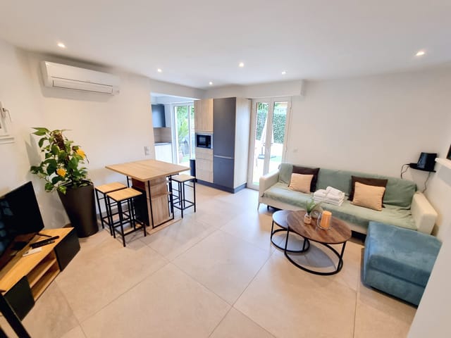 Appartement à vendre - 06140, Vence (Saint Donat), France, 5pBYOr - Melsia