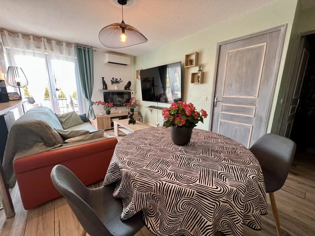 Appartement à vendre - 83600, Frejus (Proche Centre Ville), France, 5pOnPr - Melsia