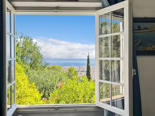 Huis te koop - 247, Avenue de Gairaut, 06100, Nice (Gairaut), France, 5pOwRm - Melsia