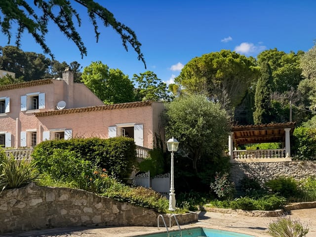 Huis te koop - 247, Avenue de Gairaut, 06100, Nice (Gairaut), France, 5pOwRm - Melsia