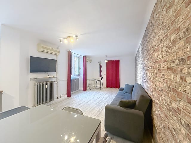 Apartment for sale - 06400, Cannes (Montfleury), France, 5r4B6E - Melsia