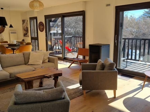 Appartamento in vendita - 06660, Saint-Etienne De Tinee (Chemin Du Puy), France, 5rA4EE - Melsia