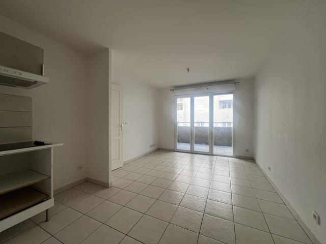 Appartement à vendre - 06800, Cagnes-Sur-Mer (Centre), France, 5rWM40 - Melsia