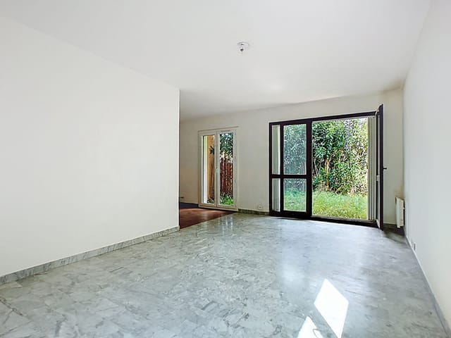 Apartamento comprável - 06600, Antibes (La Fontonne - Val Claret), France, 5ro977 - Melsia
