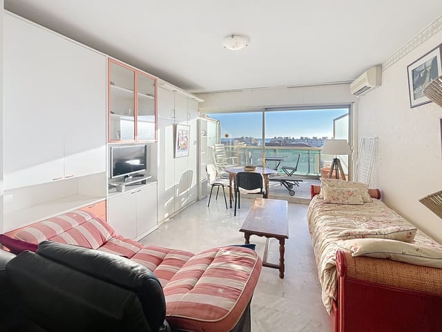 Appartement à vendre - 06160, Antibes (Centre-ville), France, 5roZMV - Melsia