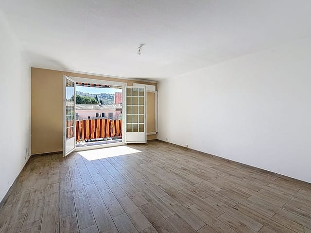 Apartamento en venta - 06220, Vallauris (Centre), France, 5rowp7 - Melsia