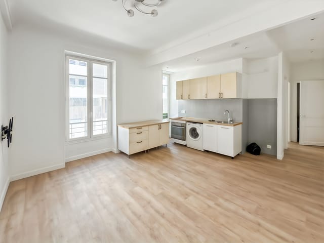 Appartement à vendre - 06300, Nice (Riquier), France, 5vVD9D - Melsia