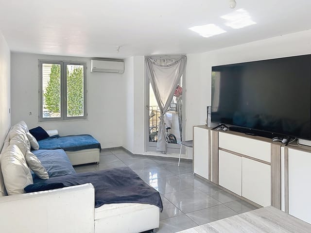 Appartement à vendre - 83600, Frejus (Centre Ville), France, 5vVneW - Melsia